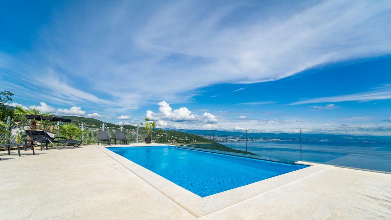 Villa Visum Poljane Kültér fotó