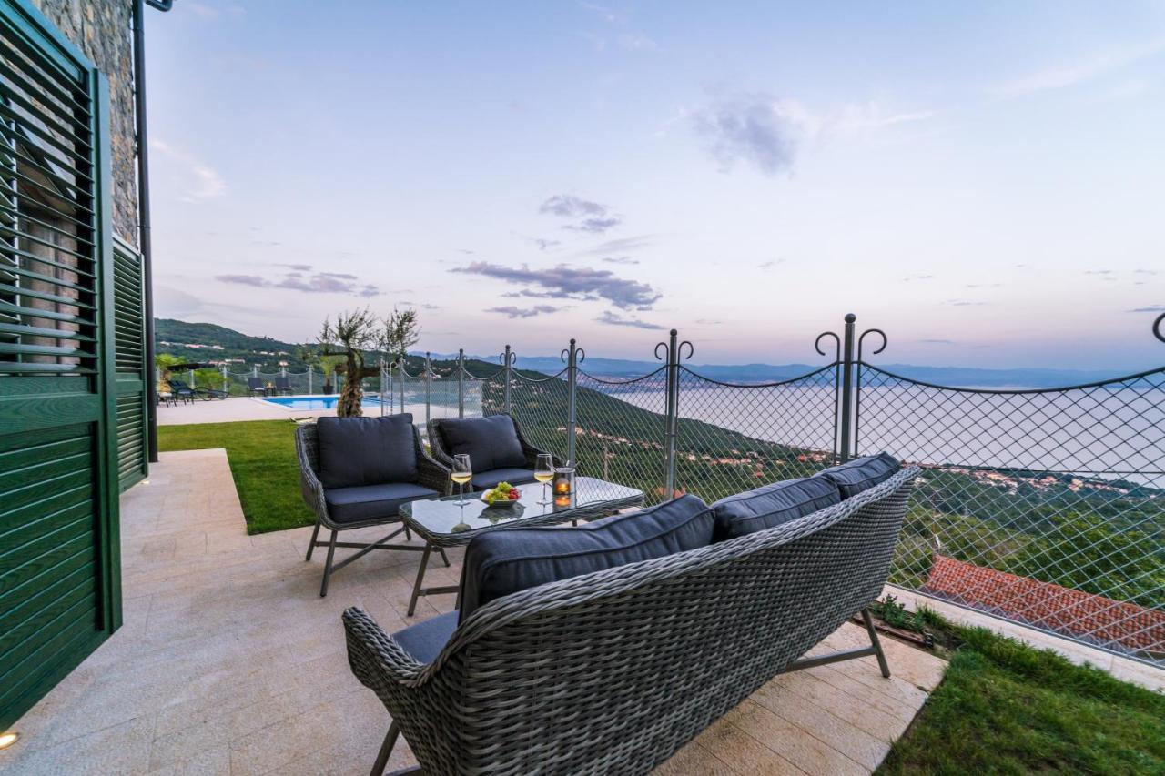 Villa Visum Poljane Kültér fotó